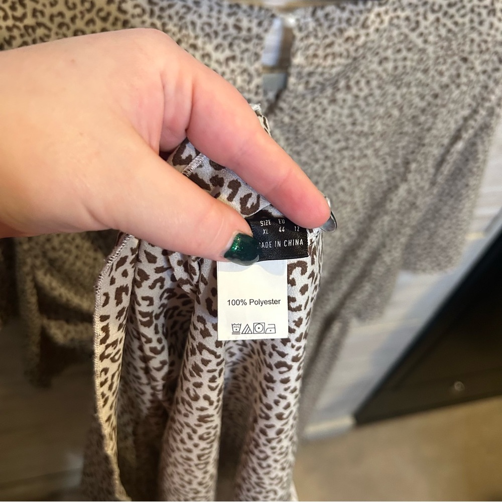 Shein Allover Leopard Printed a -line Dress size xl - Picture 5 of 5